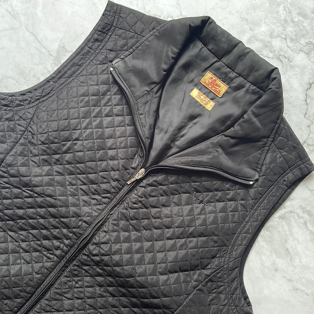 R.M. WILLIAMS | Quilted puffer jacket semi fitted in Black - Picture 3 of 11